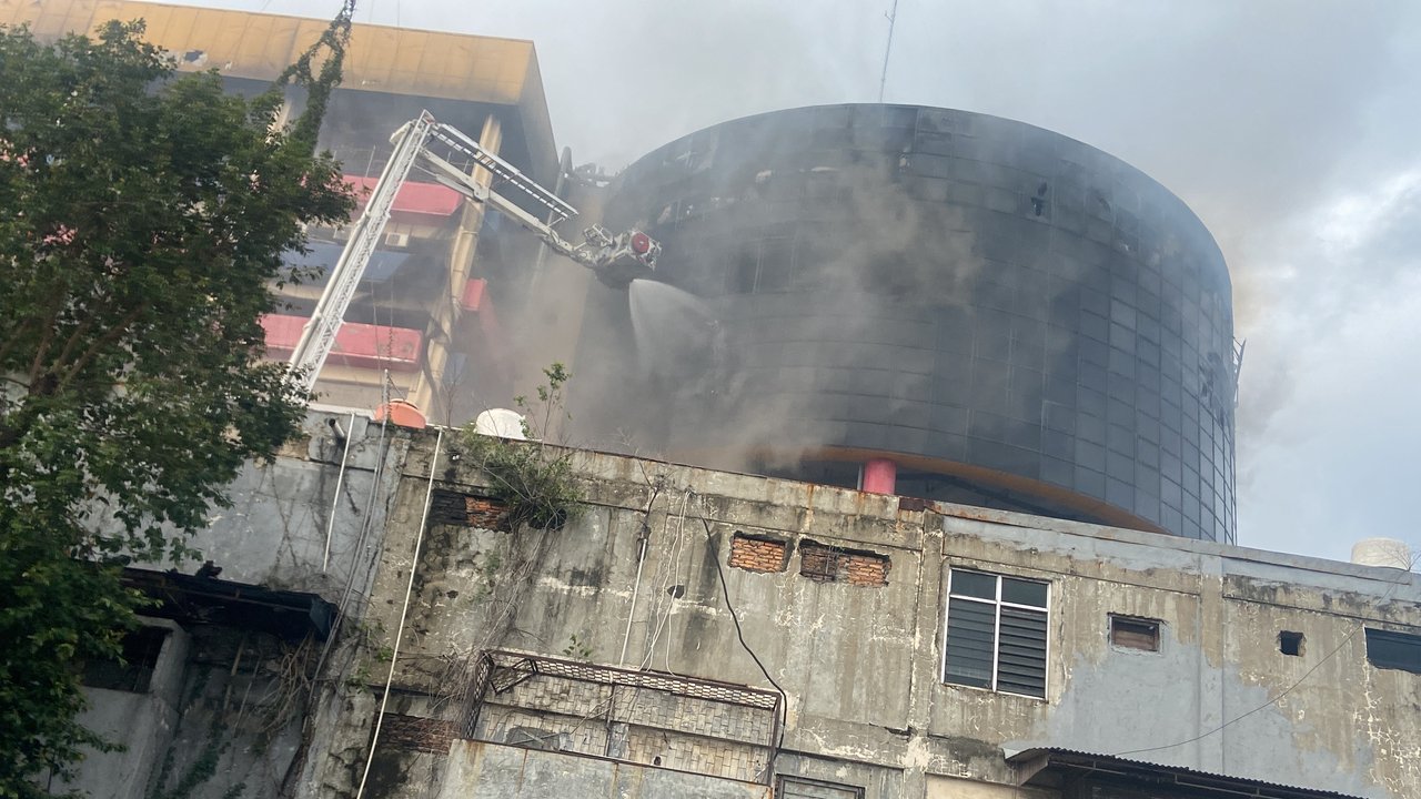 Kebakaran Glodok Plaza