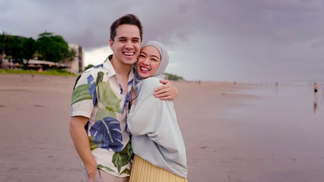 Potret Si Raja Sinetron Rionaldo Stockhorst Bersama Istri, Tetap Harmonis dan Jauh dari Gosip