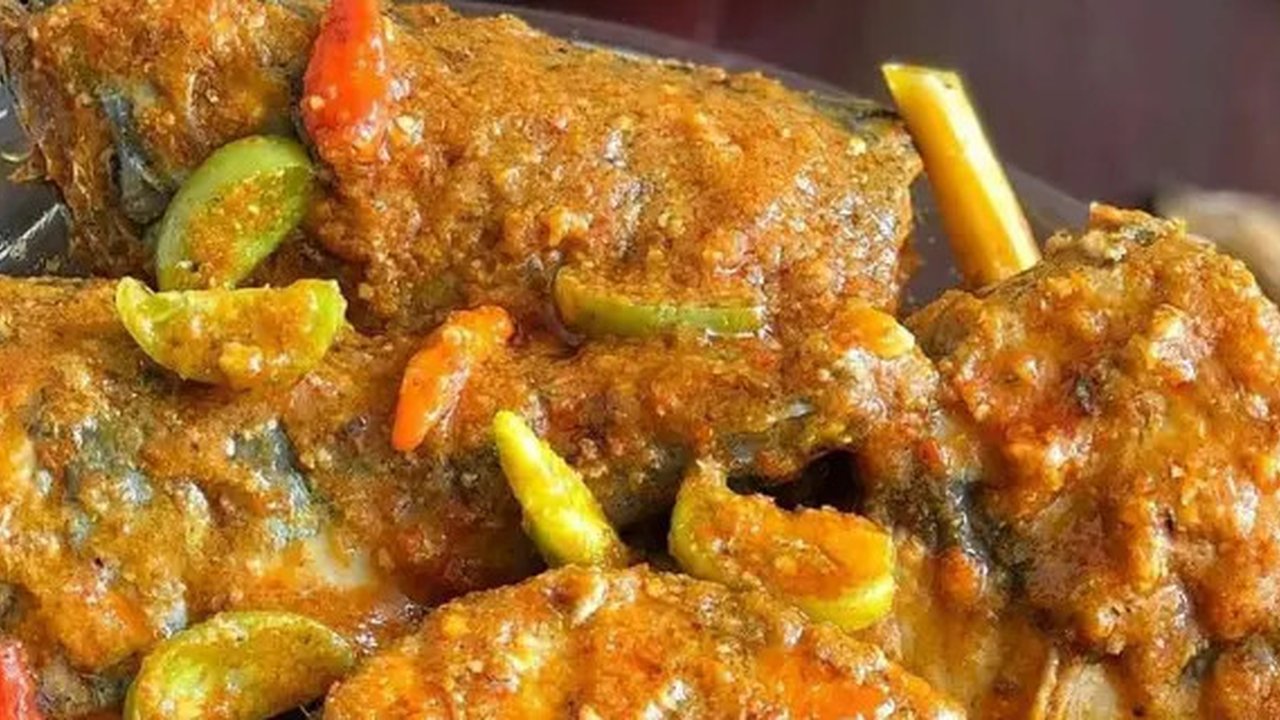Ikan tongkol asam padeh (Resep: Masakan Nusantara)