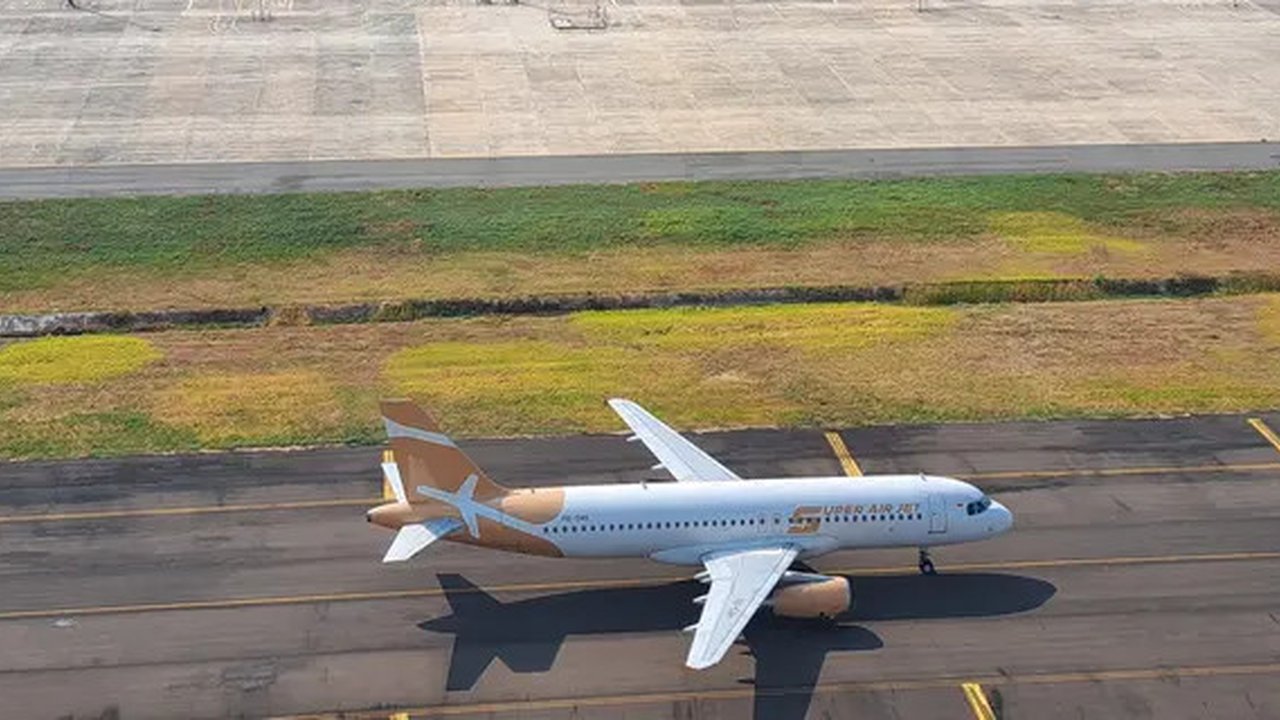 Maskapai penerbangan Super Air Jet melakukan penerbangan perdana dari Pekanbaru ke Bandara Kualanamu, Kabupaten Deli Serdang, Sumatera Utara (Sumut), Sabtu (1/6/2024). (Reza Efendi/Liputan6.c