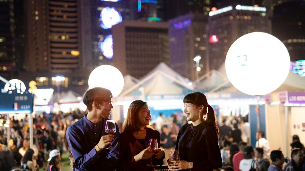 ●	Hong Kong Wine & Dine Festival