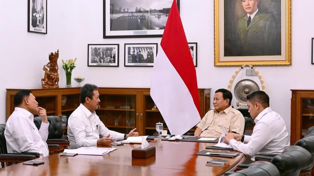 Isi Perintah Tegas Prabowo ke Menteri KKP Geger Pagar Laut, Mayor TNI Teddy Serius Mencatat