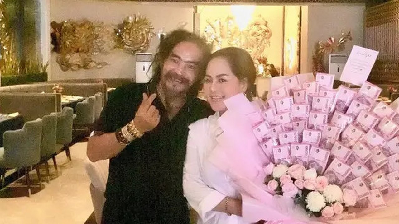 Potret Limbad Rayakan Ultah Istri (Sumber: Instagram/limbadindonesia)