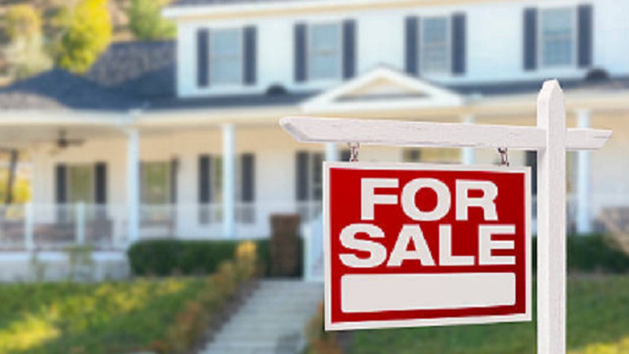 Ilustrasi jual rumah (iStock)