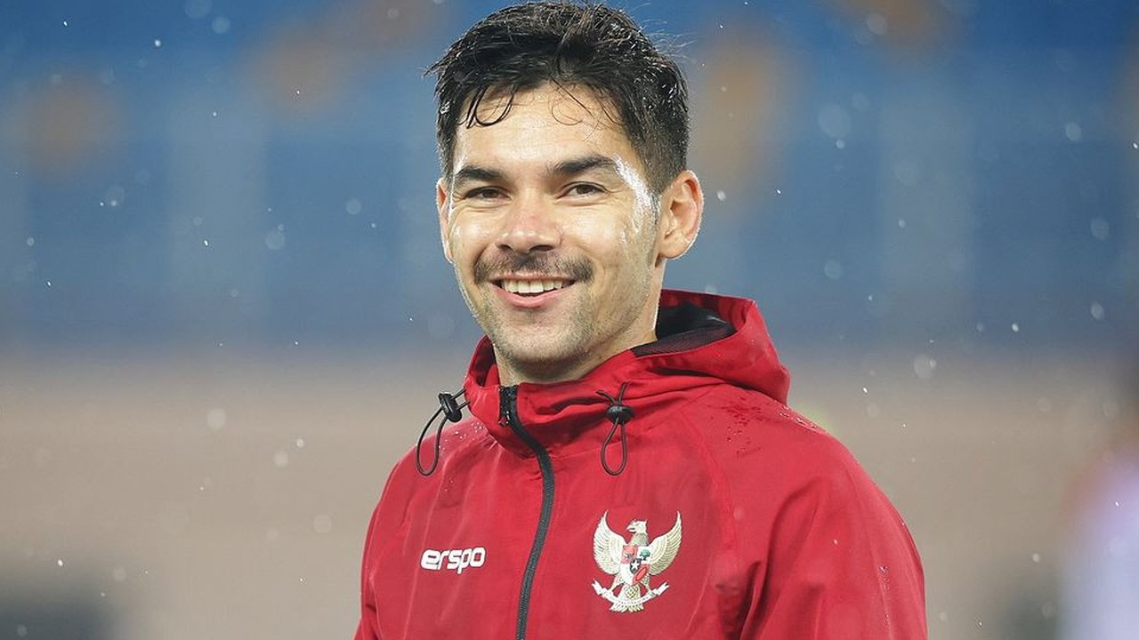 Baru Saja Gabung Timnas Indonesia, Netizen Sudah Minta 'Pak Kumis' Ospek Kevin Diks