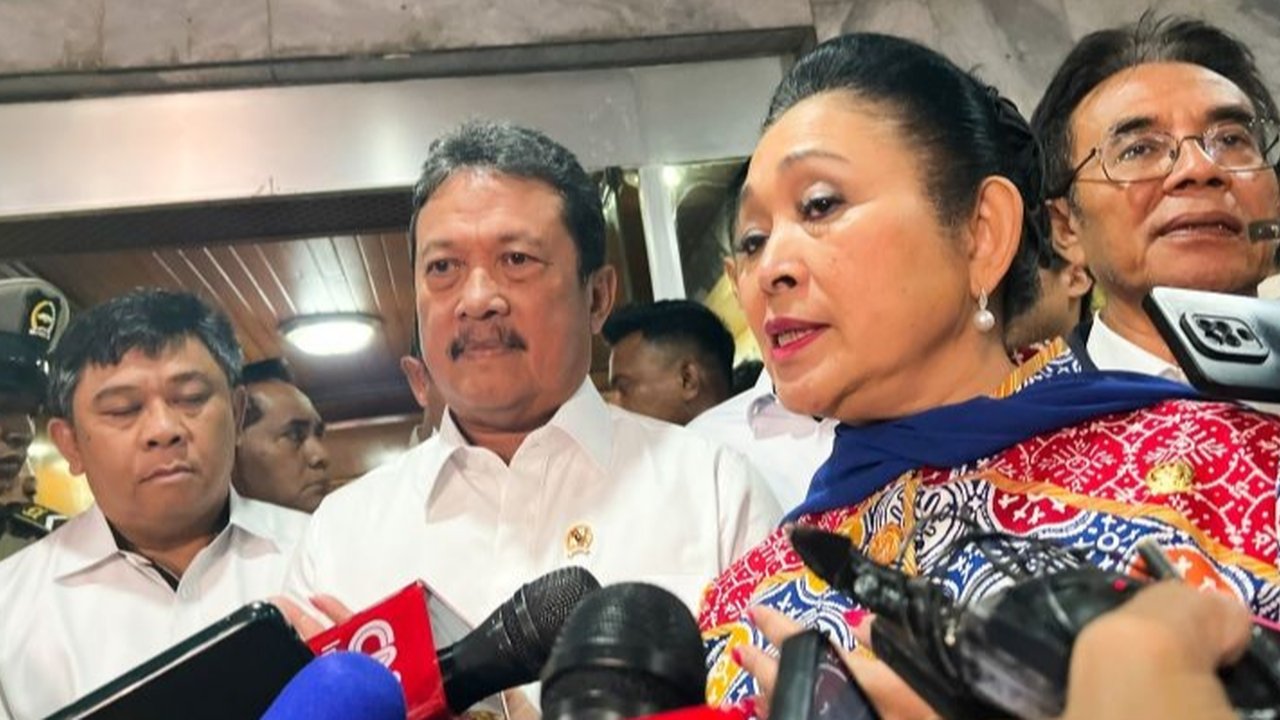 Titiek Soeharto menilai pembentukan Pansus pagar laut di Tangerang belum perlu karena Kementerian Kelautan dan Perikanan (KKP) menargetkan penyelesaian dalam seminggu dan dinilai mampu menangani masalah tersebut.