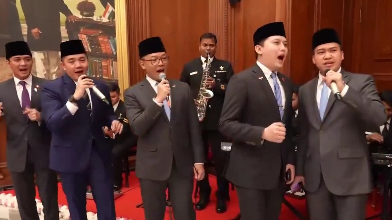 mayor teddy hingga menlu sugiono nyanyi kuch kuch hota hai