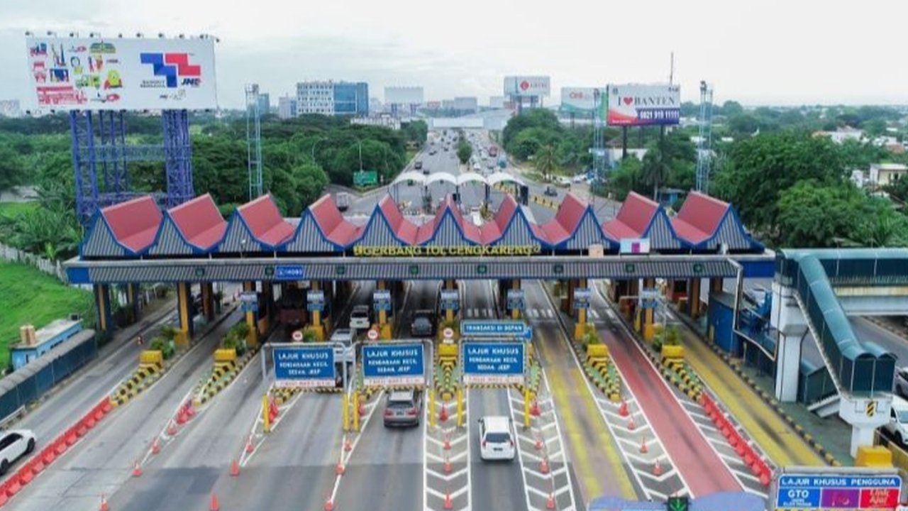 Volume lalu lintas di Tol Jabodetabek menuju Bandara Soetta meningkat 4,59 persen pada 24 Januari 2025, bertepatan dengan libur panjang Isra Miraj dan Tahun Baru Imlek, sementara lalu lintas di beberapa ruas tol di Jawa Barat mengalami penurunan.