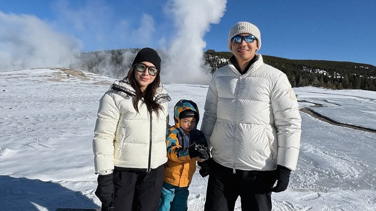 Potret Nikita Willy Ajak Issa Liburan ke Taman Nasional Yellowstone Tanpa Baby Nael