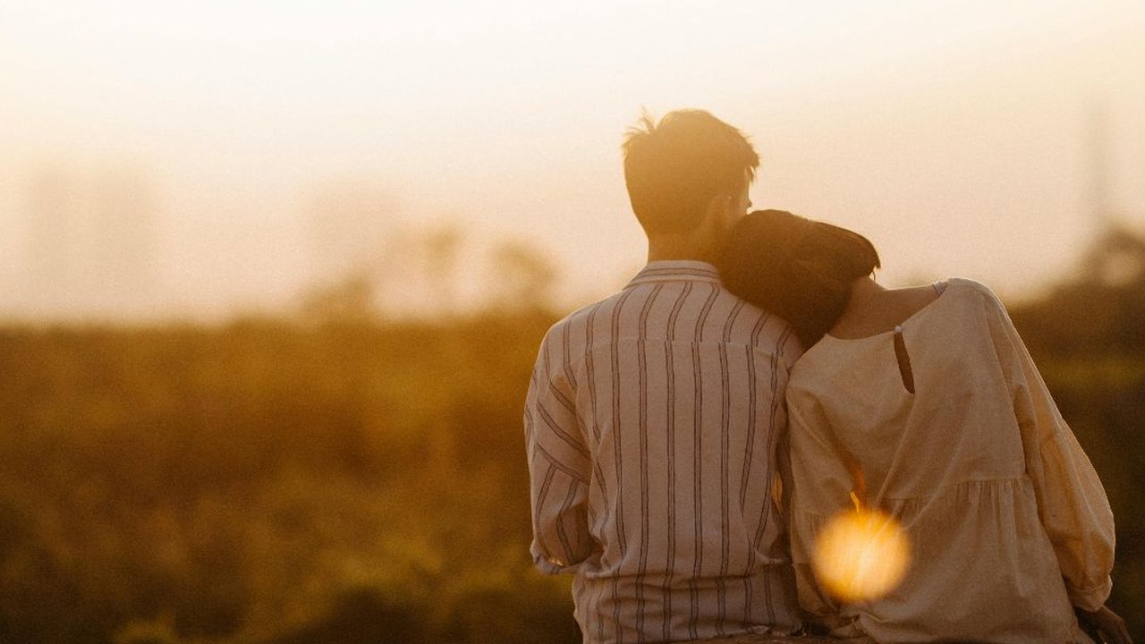 Kata-kata romantis singkat tapi bermakna untuk calon suami.