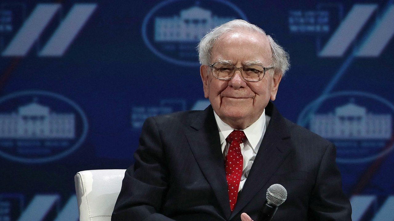 Warren Buffet. (dok. ALEX WONG / GETTY IMAGES NORTH AMERICA / Getty Images via AFP)