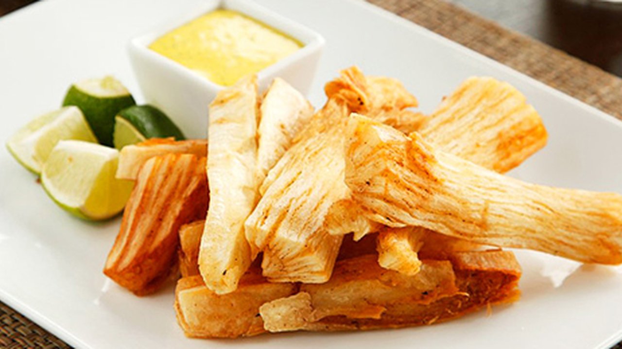 Trik Tersembunyi untuk Menghasilkan Singkong Goreng yang Renyah dan Empuk!