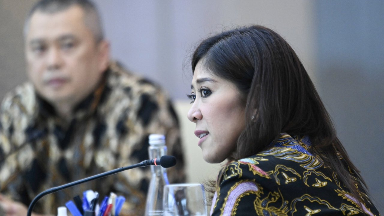 Menteri Meutya Pastikan Kualitas Jaringan Telekomunikasi Stabil saat Libur Nataru