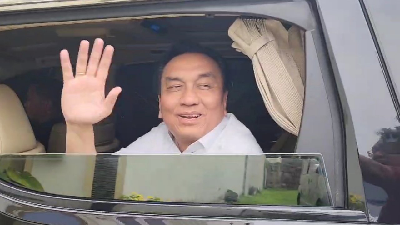 effendi simbolon di rumah Jokowi