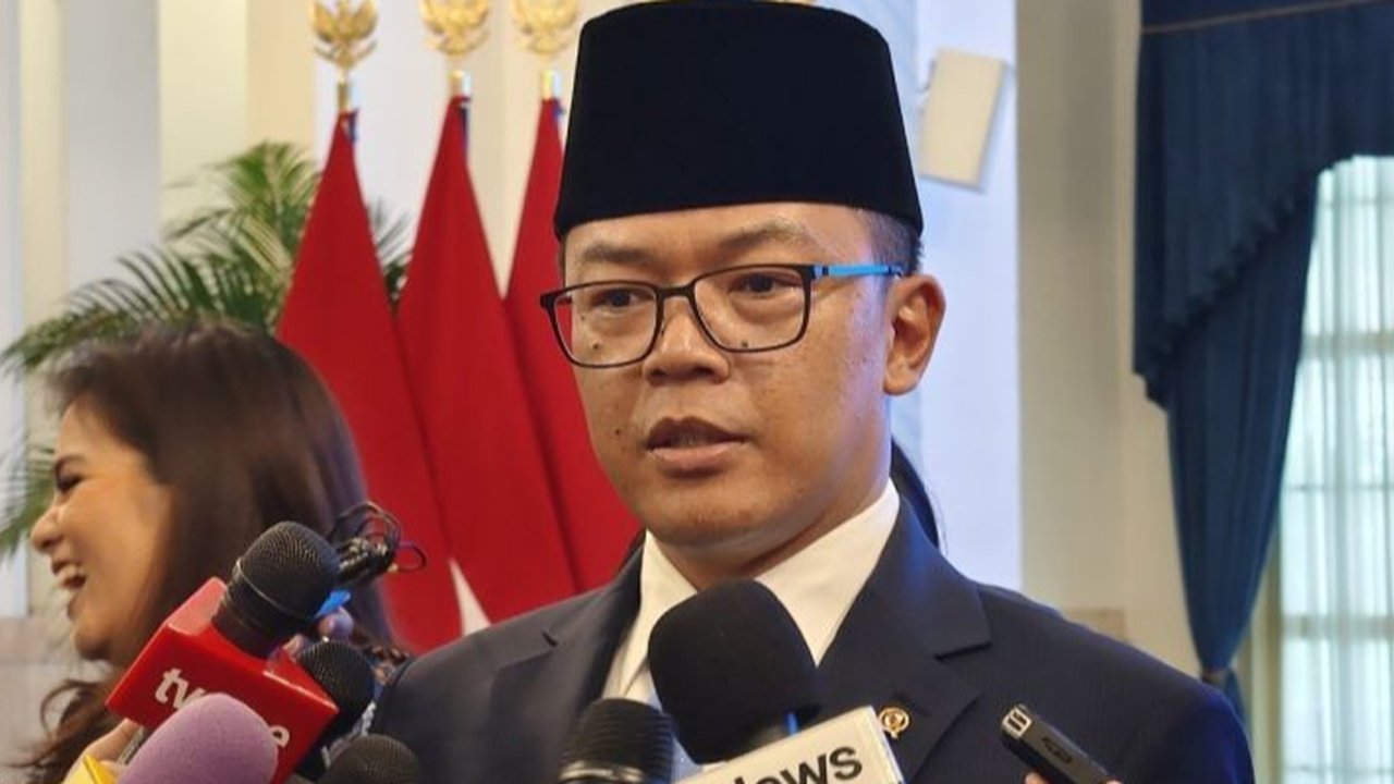 Menteri Luar Negeri RI Sugiono menyebut usulan perdamaian Gaza Trump sebagai langkah konkret dan progresif. Apa saja poin penting dari rencana komprehensif ini yang membuat Indonesia terlibat aktif?