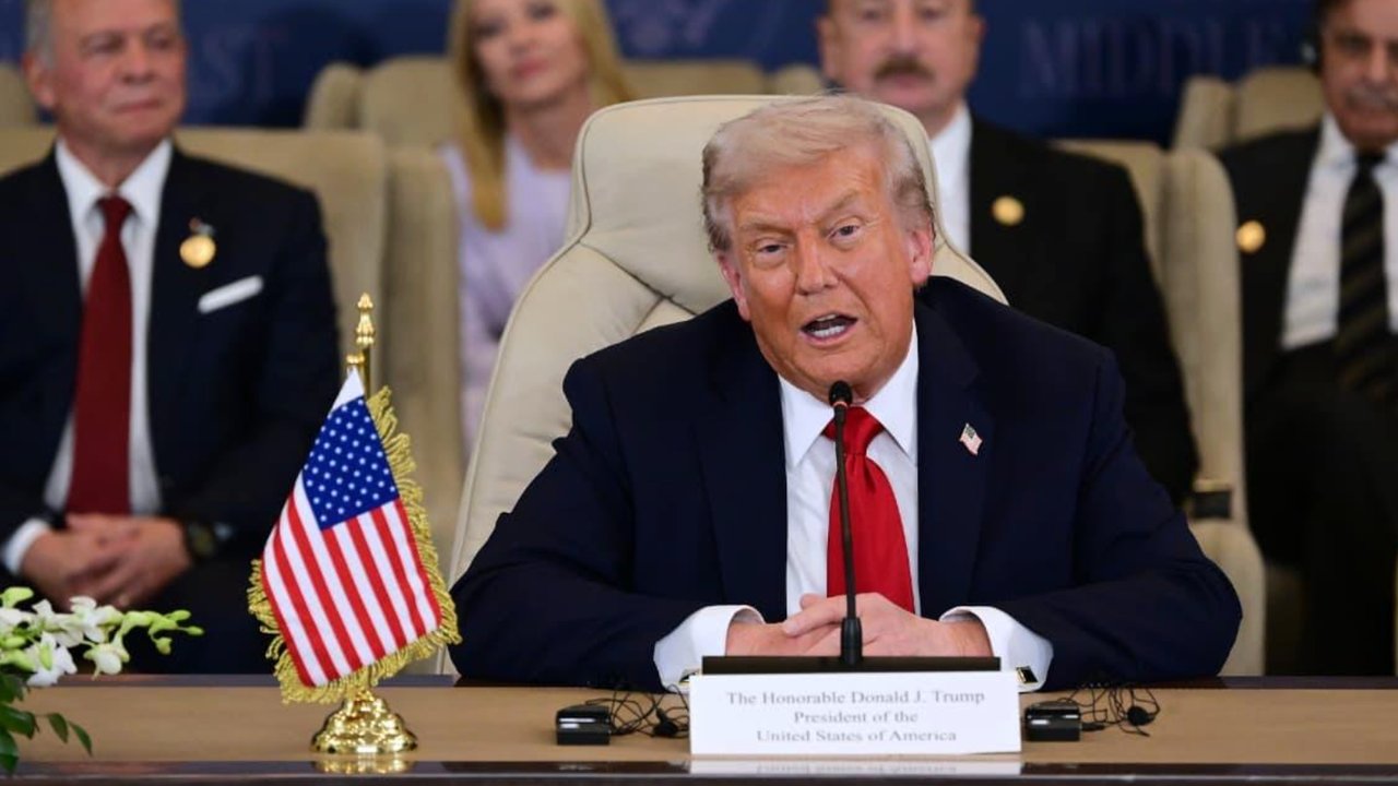 Trump Usai Teken Perjanjian Perdamaian Gaza: Perang di Gaza Berakhir