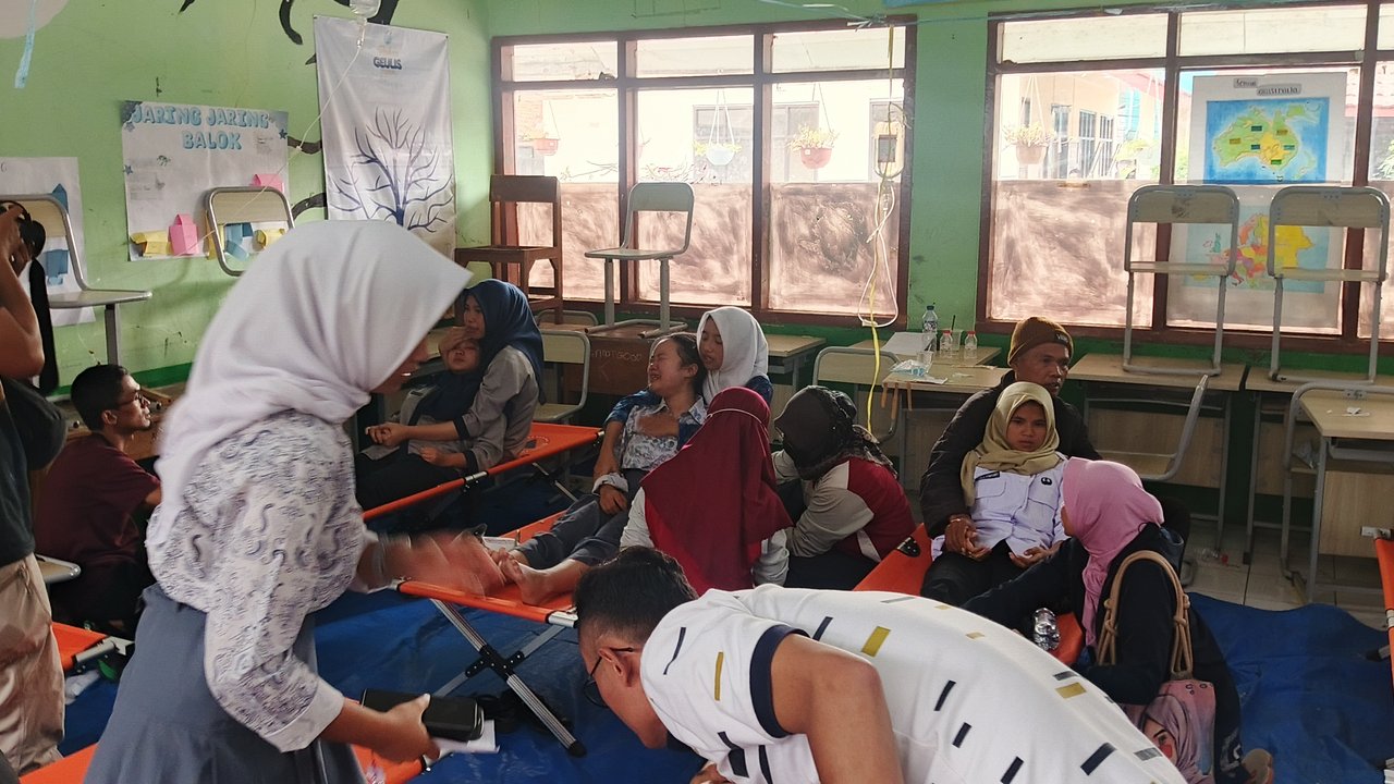 Siswa Tumbang Setelah Makan MBG, SMPN 1 Cisarua Putuskan Belajar dari Rumah