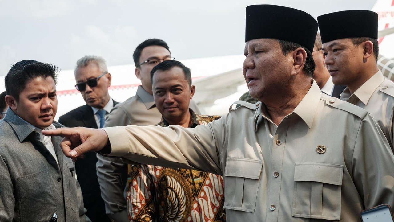 VIDEO: Seskab Teddy Puji Ketegasan Prabowo 