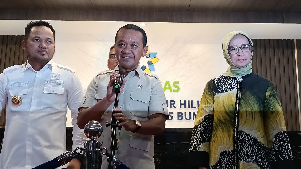 VIDEO: Menteri Bahlil Blak-blakan Bongkar Cara Licik Pengusaha Tambang Taklukan Pejabat
