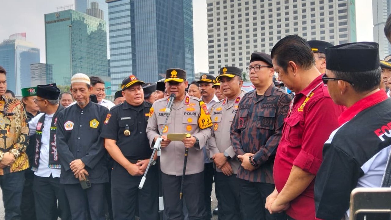 Polisi Gandeng Ormas Jaga Jakarta, Jenderal Bintang Dua Ungkap Alasannya