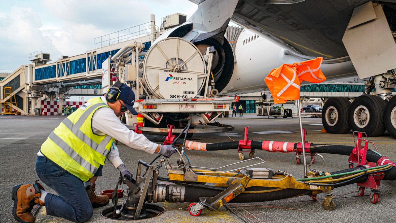 Dukung Transformasi Energi, Pertamina Dorong Penyediaan Avtur Ramah Lingkungan Hingga Bandara Perintis