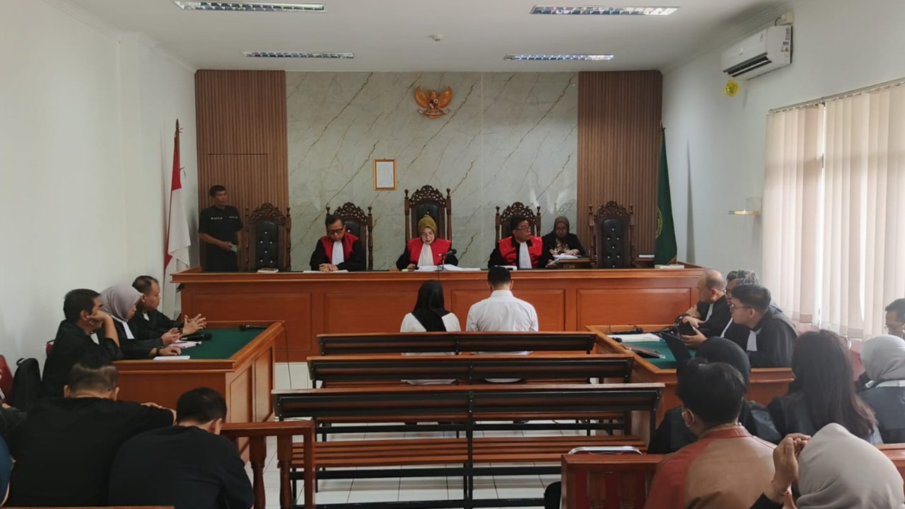 Bisma dan Sri Divonis 7 Tahun Bui dalam Kasus Korupsi Bandung Zoo