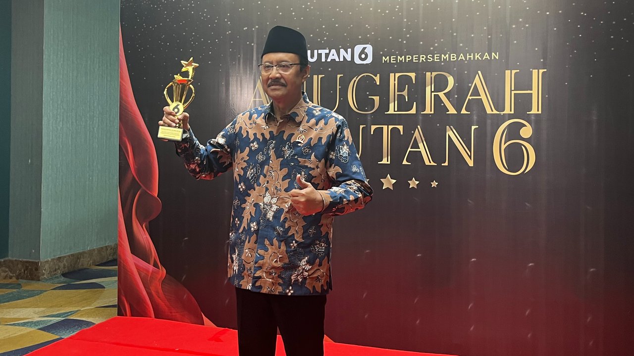 Menteri Sosial Saifullah Yusuf