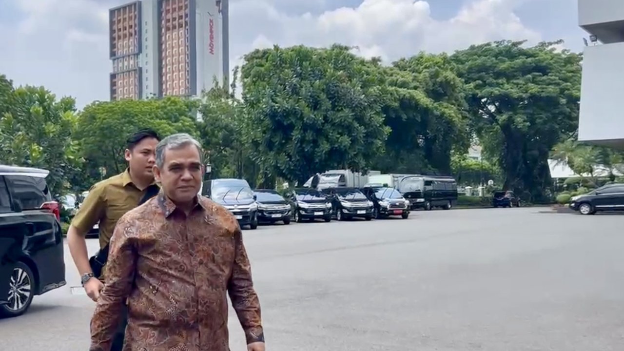 <p>Ketua MPR Ahmad Muzani Muzani di kompleks Istana, Jakarta, Minggu (31/8/2025) (Liputan6.com/Delvira Hutabarat)</p>