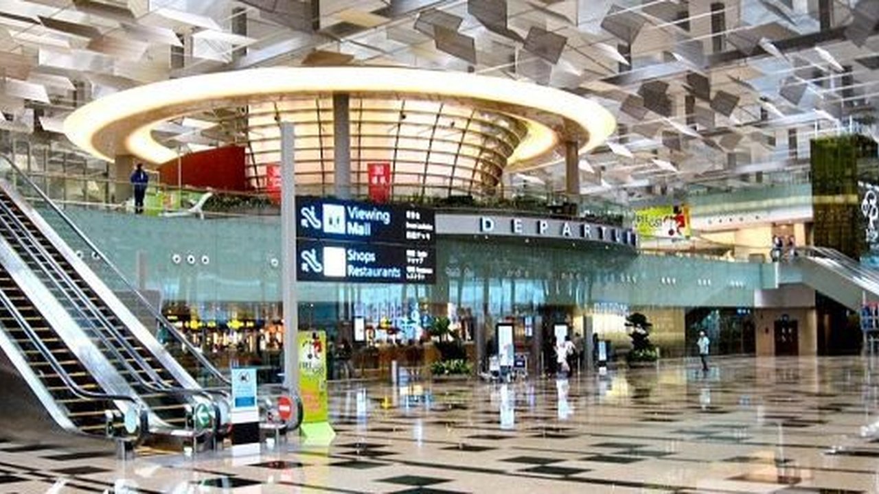 Bandara Changi Singapura E1522145113624