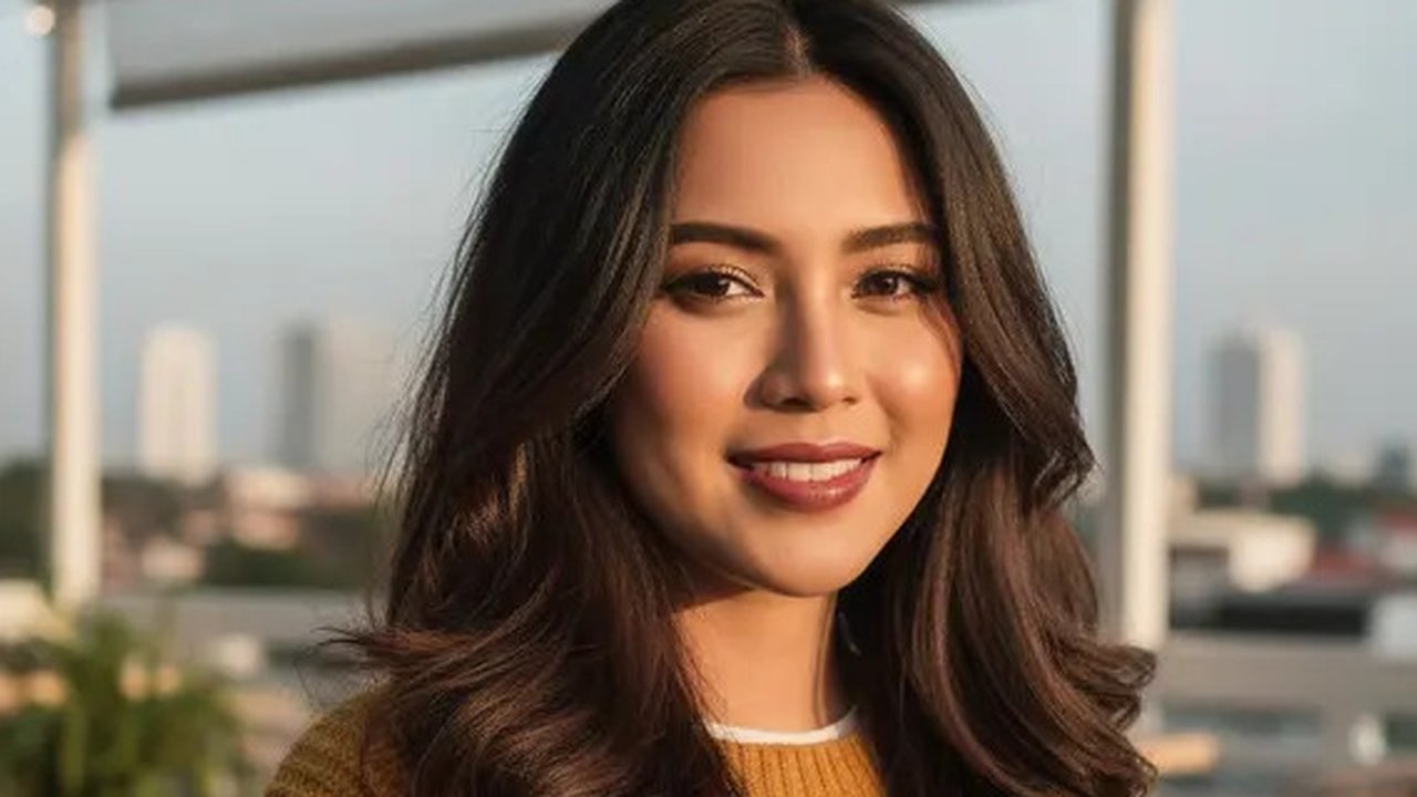 Rambut Wanita Panjang Layer (Foto: Reve Art AI)