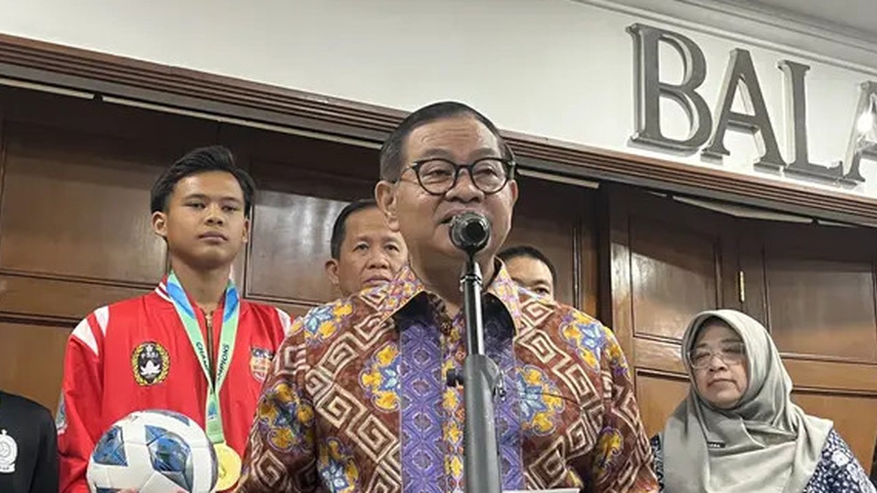 Gubernur DKI Jakarta Pramono Anung di Balai Kota DKI Jakarta, Kamis (2/10/2025). (Liputan6.com/Winda Nelfira)