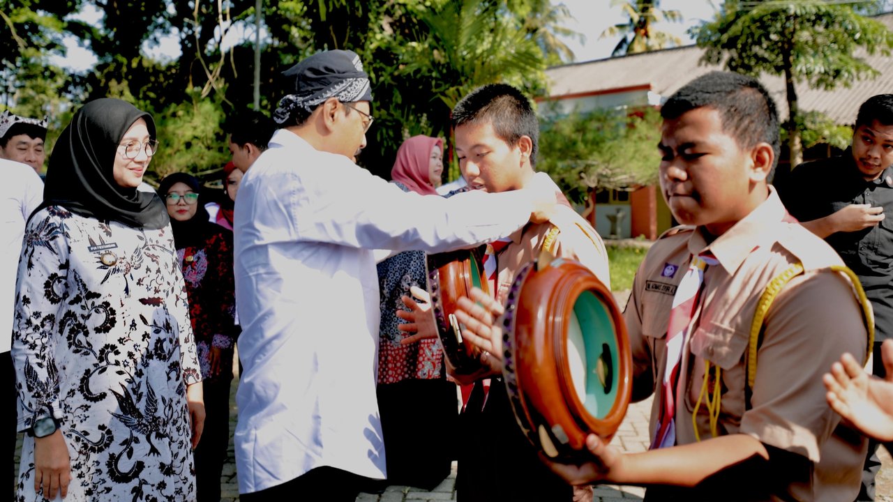 Kunker ke Banyuwangi, Gus Ipul Bangga Siswa Sekolah Rakyat Punya Segudang Talenta