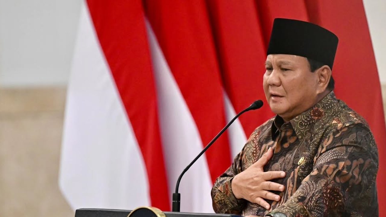 VIDEO:  Ngobrol Serius, Prabowo Kode Dua Jempol ke Luhut sampai Gibran Melirik Usai Rapat Kabinet