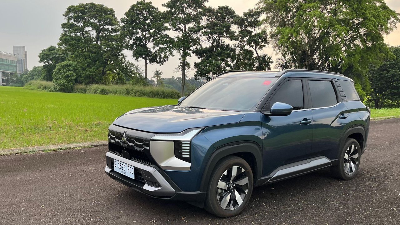 Mitsubishi Destinator.