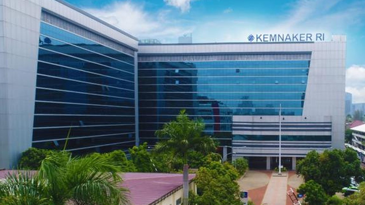 Ilustrasi gedung Kemnaker. Foto: Kemnaker