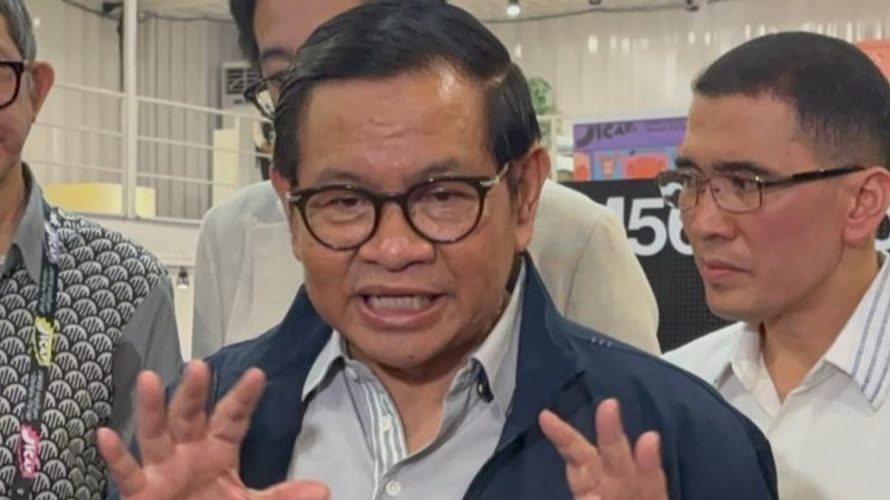 Gubernur DKI Jakarta Pramono Anung Wibowo mendesak agar perbaikan Tol Semanggi dilakukan di luar jam sibuk untuk mencegah kemacetan parah yang merugikan warga.