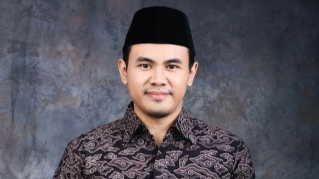 Puji Hartoyo Ketua KPID DKI Jakarta periode 2022–2025; Presiden Persatuan Pelajar Islam Asia Tenggara 2014-2017