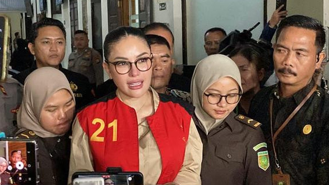Dalam sidang di Pengadilan Negeri Jakarta Selatan, Kamis (23/10/2025), Nikita Mirzani jawab penolakan JPU atas nota pembelaannya dalam agenda duplik. (Foto: M. Altaf Jauhar)