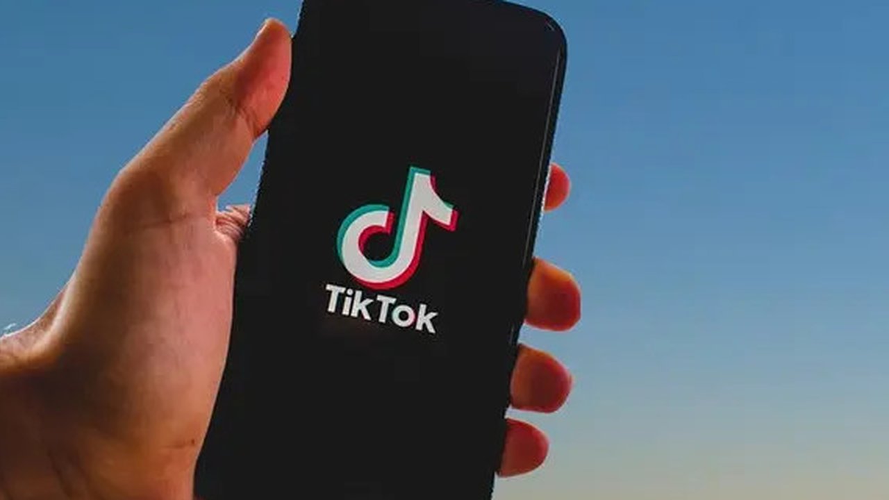 Pemerintah Bekukan Sementara Izin TikTok, Terkait Data Siaran Langsung saat Demo Berujung Ricuh