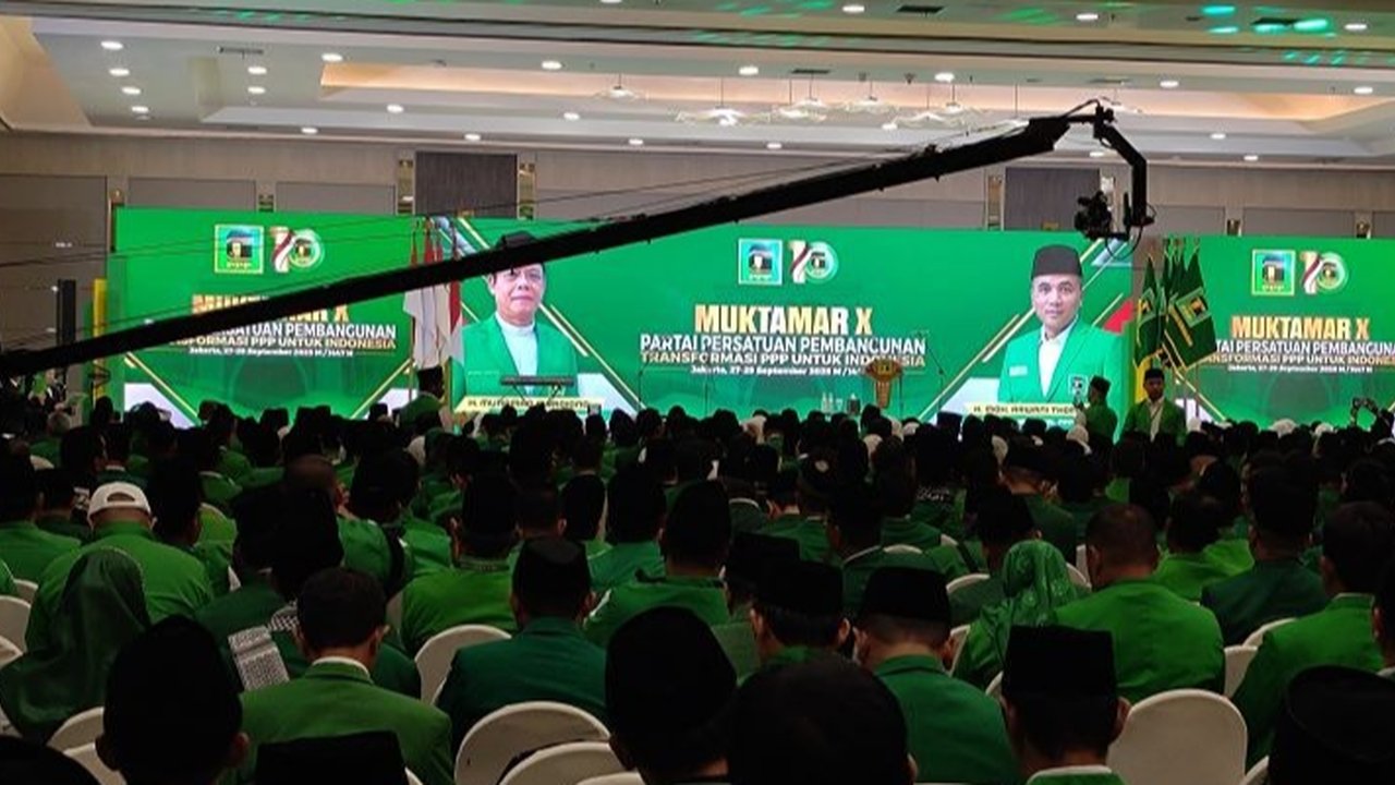 Muktamar PPP ke-10 siap memilih ketua umum baru periode 2025-2030. Dengan 676 suara sah, siapa yang akan memimpin partai berlambang Ka'bah ini ke depan? Simak mekanisme pemilihannya!