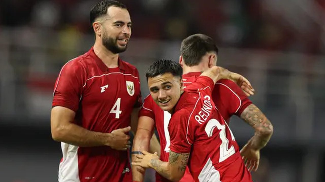 Beckham Putra Nugraha ketika menjalani debut bersama Timnas Indonesia dalam laga kontra China di Kualifikasi Piala Dunia 2026 zona Asia, Kamis (5/6/2025). (Bola.com/Bagaskara Lazuardi)