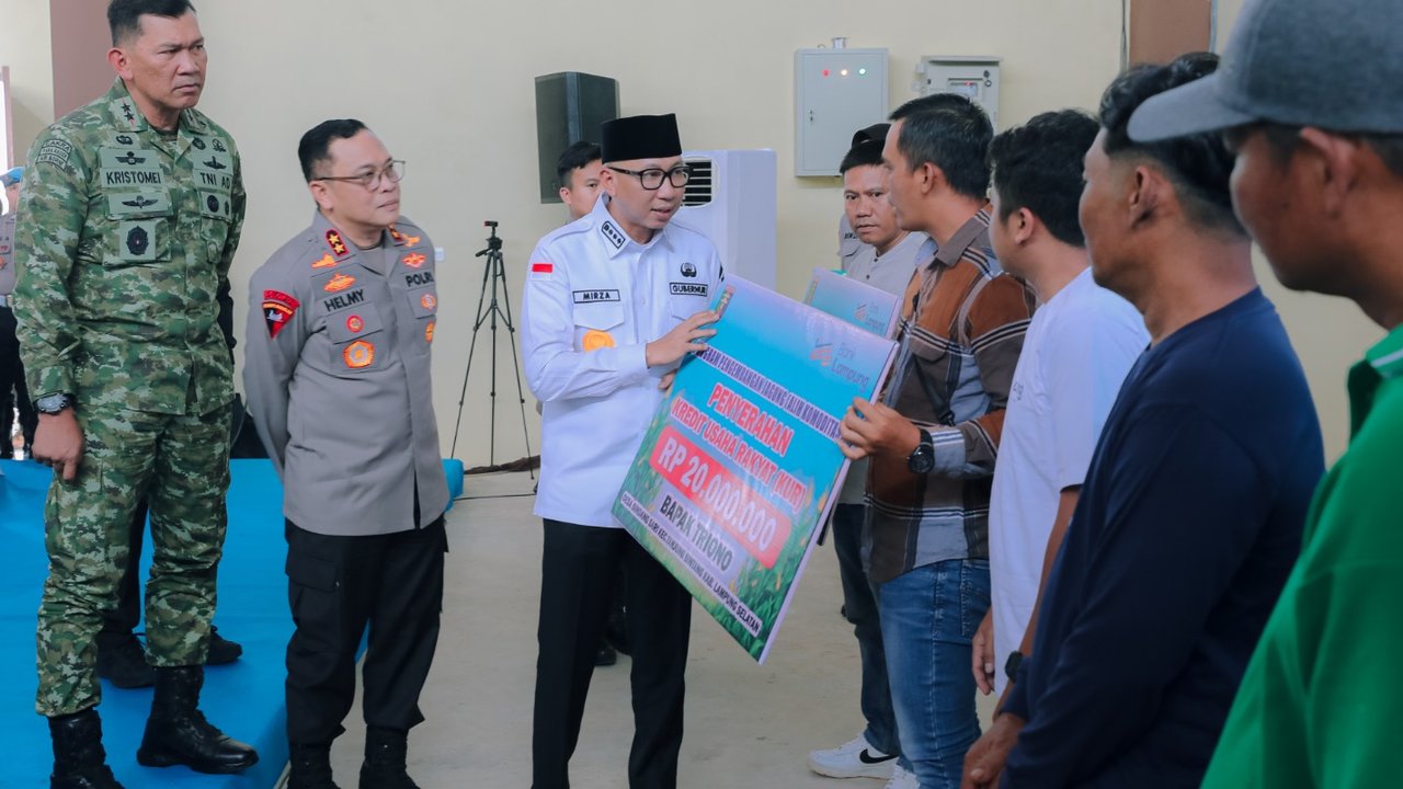 Pemprov dan Polda Lampung Sinergi Dukung Swasembada Pangan Nasional 2025 Lewat Tanam Jagung Serentak