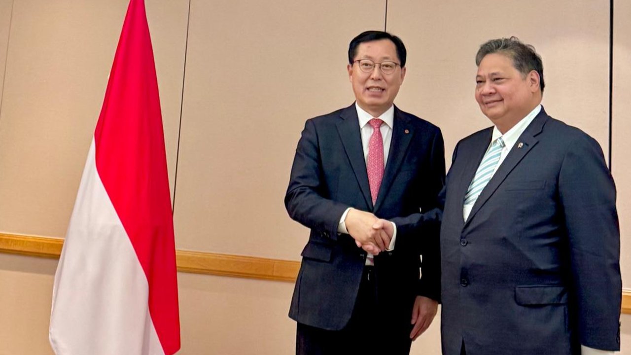 Menko Airlangga dan CEO Lotte Chemical Bahas Tahap Akhir Proyek Petrokimia  Cilegon