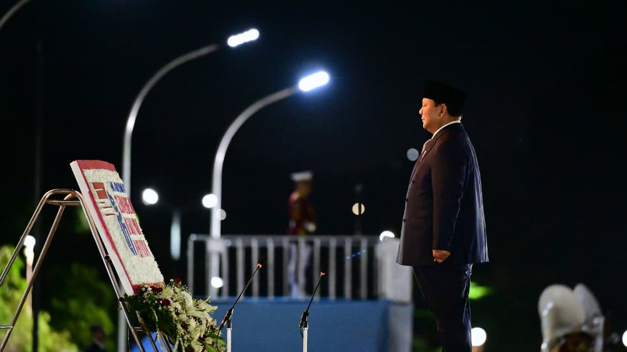 Prabowo Pimpin Ziarah Nasional dan Renungan Suci di TMP Kalibata di Hari Pahlawan 2025
