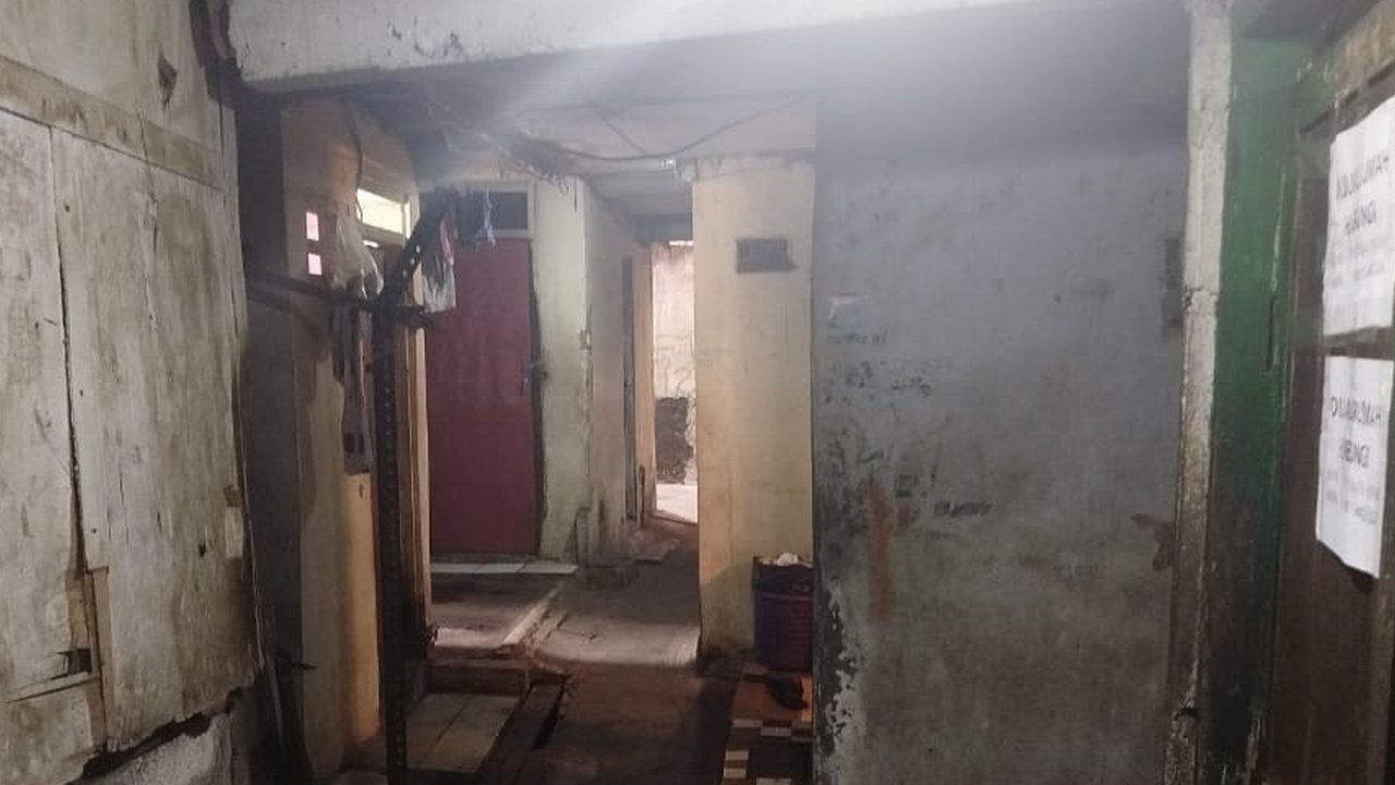 Kisah Kampung Tanpa Sinar Matahari di Tengah Hingar Bingar Kota Jakarta