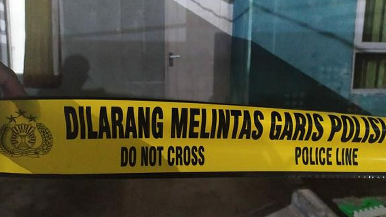 Ilustrasi Garis Polisi. (Liputan6.com/Achmad Sudarno)