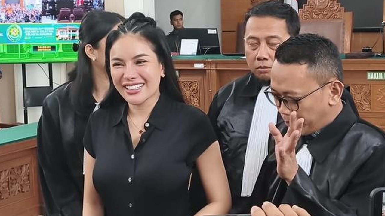 Dalam sidang di Pengadilan Negeri Jakarta Selatan, Kamis (23/10/2025), Nikita Mirzani jawab penolakan JPU atas nota pembelaannya dalam agenda duplik. (Foto: M. Altaf Jauhar)