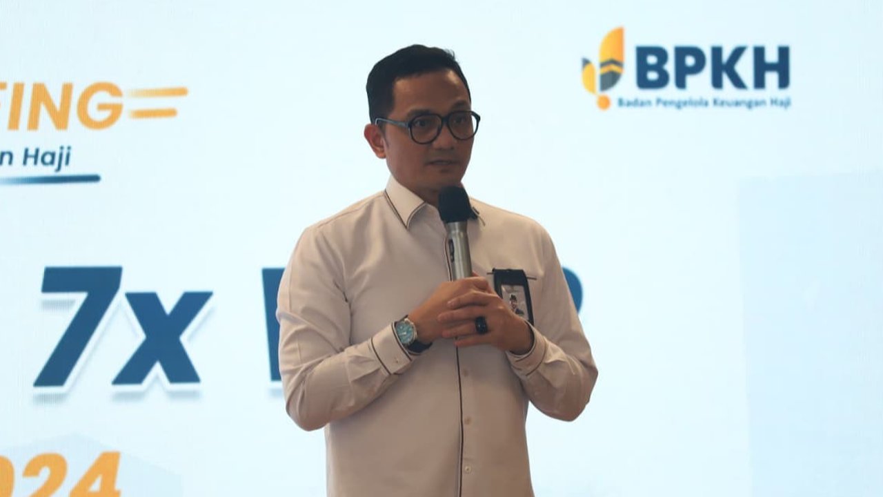 <p>Kepala Badan Pelaksana Badan Pengelola Keuangan Haji (BPKH) Fadlul Imansya memberikan nilai tambah kepada jemaah haji dengan menyalurkan distribusi nilai manfaat tahap pertama tahun 2025. (Tim Humas BPKH)</p>