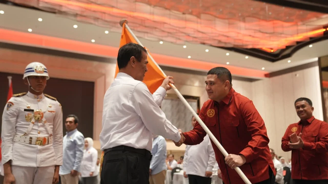 Amran Sulaiman Serukan Alumni Unhas Bangun Legacy Bertaraf Internasional