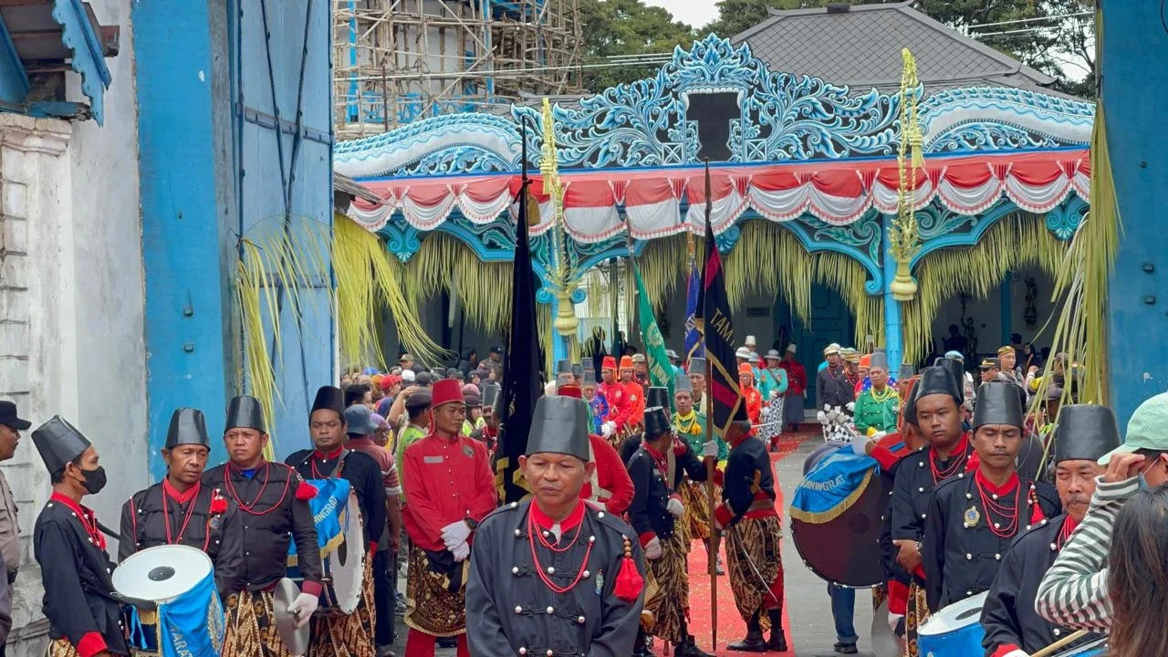 Jelang Jumenengan PB XIV Purboyo, Keraton Surakarta Ramai